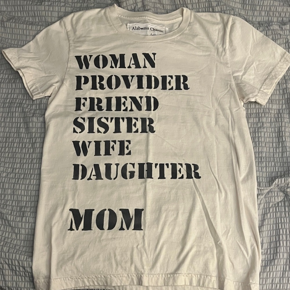 Alabama Chanin Graphic Tee Medium | Ethical Slow Fashion | Like New